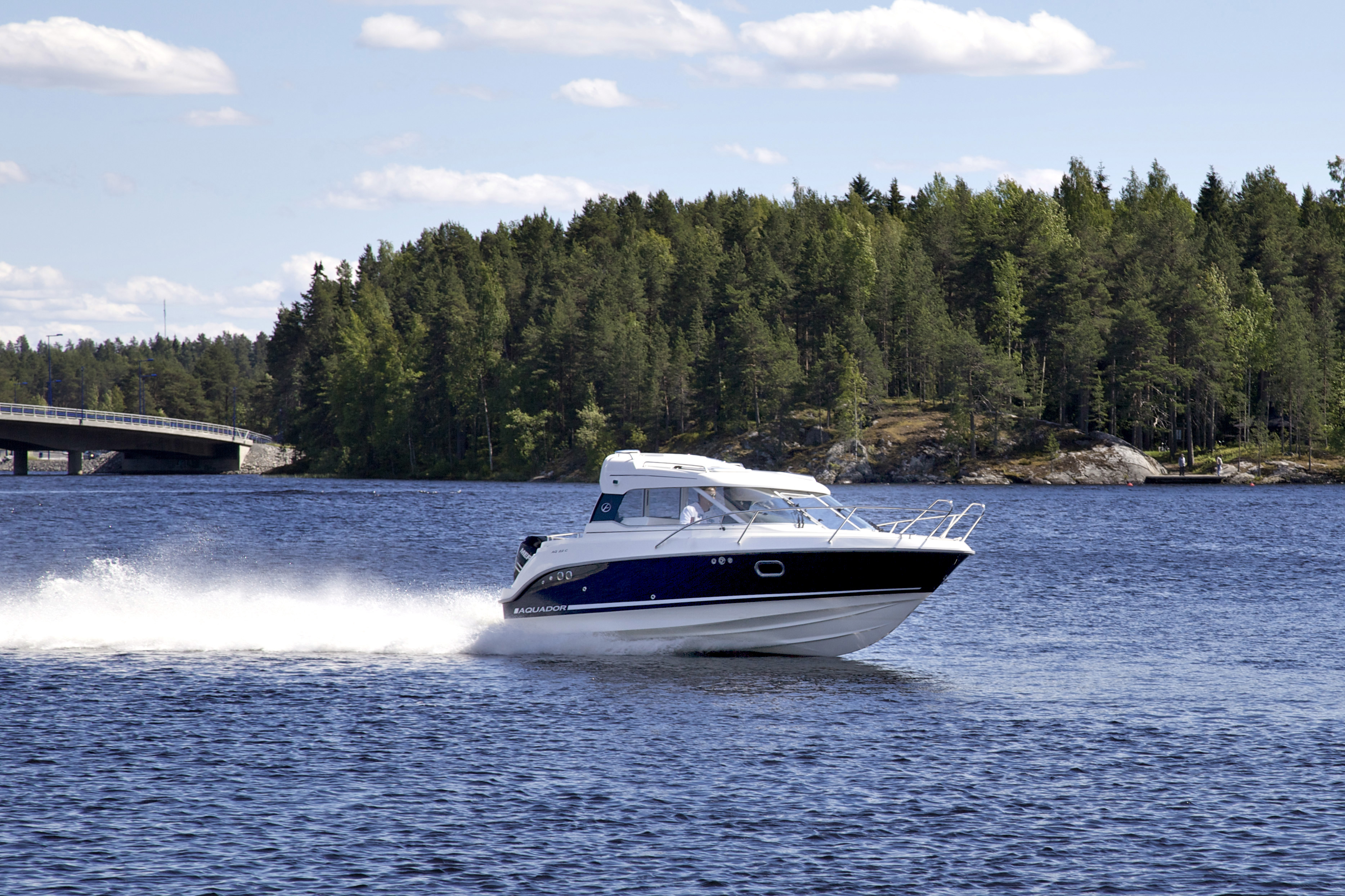 AQUADOR - 22 C | Venekatalogi.fi